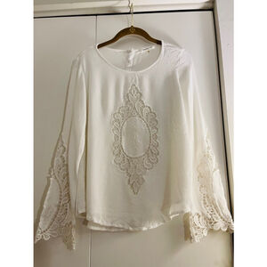 Women's Sugar + Lip White Blouse Top Size M